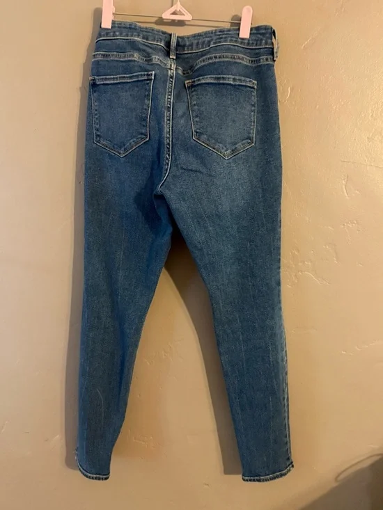 Stack of Old Navy Skinny Jeans - Assorted Blue and Gray Tones 10 LONG - Picture 13 of 15